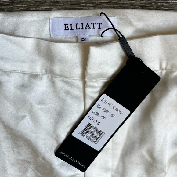Elliatt Centrist Pant - Picture 5 of 5